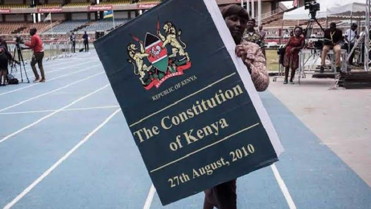 Reconstructing the Kenyan Constitution and State, 1963-2010: Lessons from German and American constitutionalism